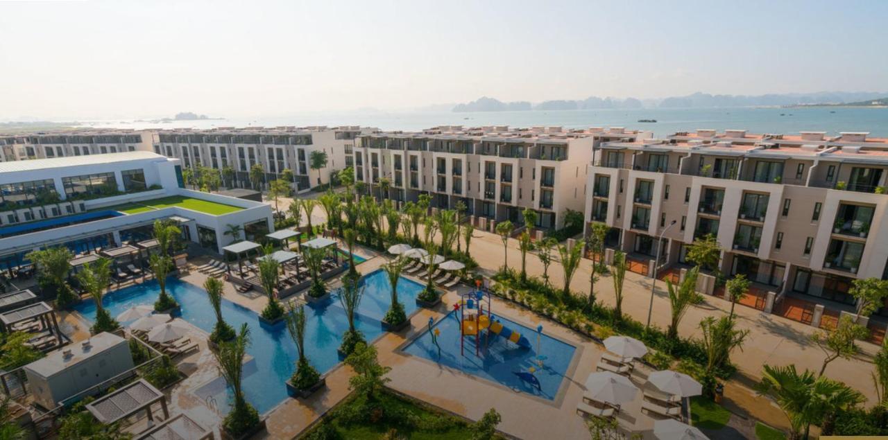 Royal Lotus Ha Long Resort & Villas Exterior photo